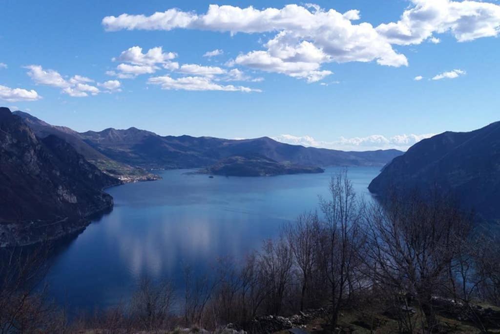 Cozy House On Iseo Lake Fonteno Exterior foto